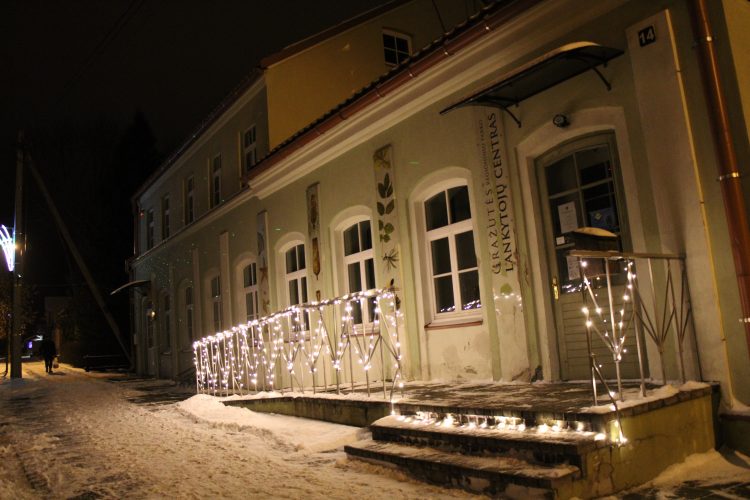Perverčiant kalendorių…